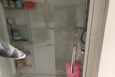 Photo of property in 2 Frank Hewitt Street, Pukekohe, 2120