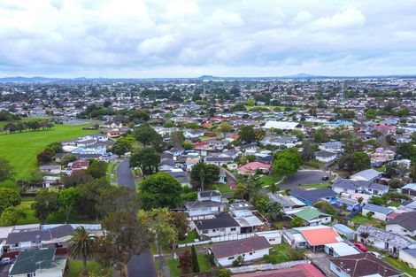 Photo of property in 3 Sandrine Avenue, Clover Park, Auckland, 2019
