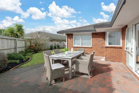 Photo of property in 2/23 Tarnica Road, Northpark, Auckland, 2013