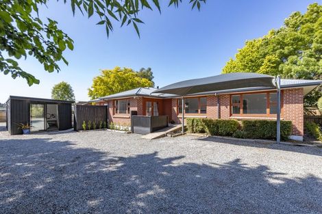 Photo of property in 104 Main North Road, Woodend, 7610