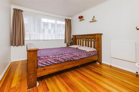 Photo of property in 111 Porchester Road, Papakura, 2110