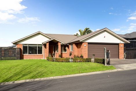 Photo of property in 16 Trinidad Place, Flagstaff, Hamilton, 3210