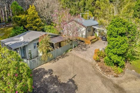 Photo of property in 14 Yelash Road, Massey, Auckland, 0614