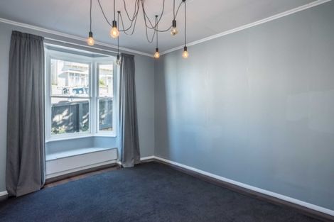 Photo of property in 6 Newman Terrace, Thorndon, Wellington, 6011