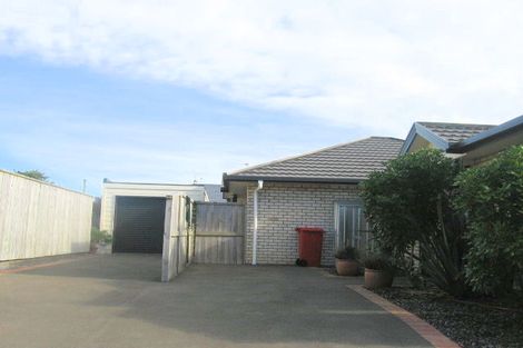 Photo of property in 12/35 Apple Terrace, Ranui, Porirua, 5024