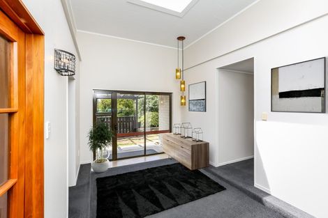 Photo of property in 31 Manu Crescent, Upper Vogeltown, New Plymouth, 4310