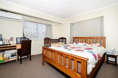 Photo of property in 13a Karamu Street, Strandon, New Plymouth, 4312