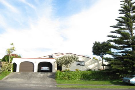 Photo of property in 20 Puketotara Street, Highlands Park, New Plymouth, 4312