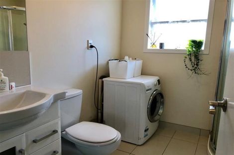 Photo of property in 4/60a Mangere Road, Otahuhu, Auckland, 1062