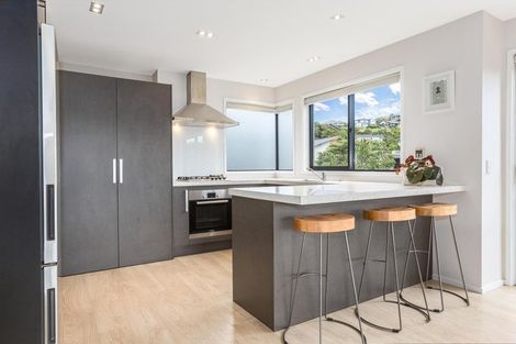 Photo of property in 1/2 Flotilla Place, Whitby, Porirua, 5024