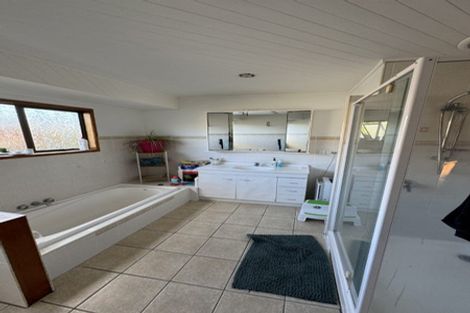 Photo of property in 21 Voltaire Court, Botany Downs, Auckland, 2010