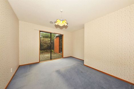 Photo of property in 52 Apsley Drive, Avonhead, Christchurch, 8042