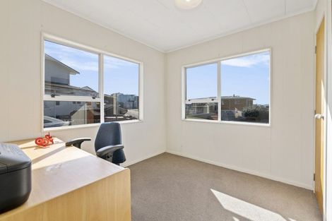 Photo of property in 3 Awatere Place, Snells Beach, 0920