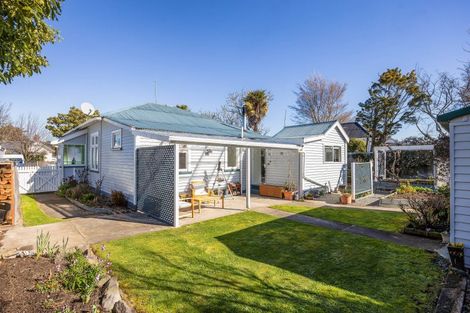 Photo of property in 6 Seddon Street, Rangiora, 7400