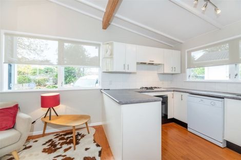 Photo of property in 61 La Rosa Street, Green Bay, Auckland, 0604