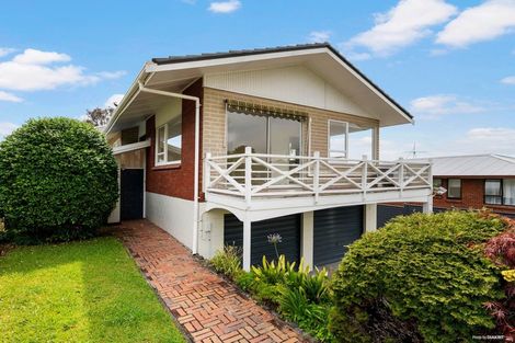 Photo of property in 58 Knightsbridge Drive, Forrest Hill, Auckland, 0620