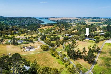 Photo of property in 32 Haigh Access Road, Redvale, Albany, 0794