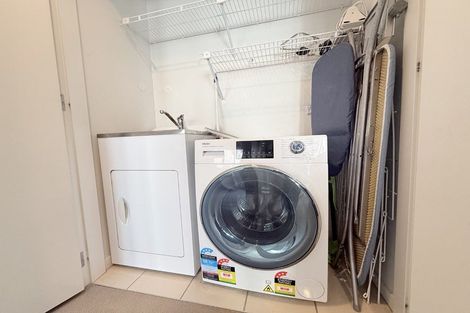 Photo of property in Republic2, 4n/10 Lorne Street, Te Aro, Wellington, 6011
