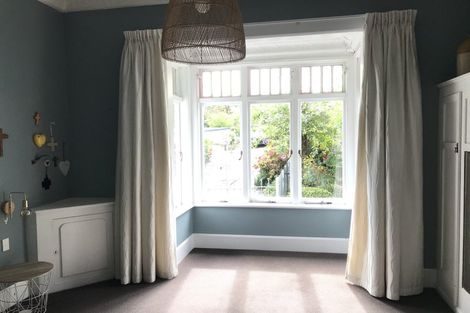 Photo of property in 25 Cameron Road, Bluff Hill, Napier, 4110