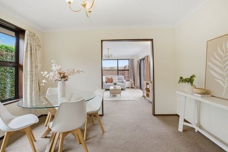 Photo of property in 2/119 Reynolds Avenue, Bishopdale, Christchurch, 8053