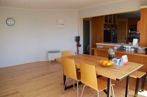 Photo of property in 13 Peter Terrace, Castor Bay, Auckland, 0620