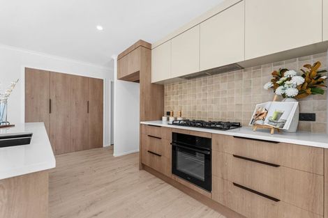 Photo of property in 11 Dolcetto Place, Pokeno, 2402