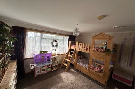 Photo of property in 36 Fitzroy Road, Fitzroy, New Plymouth, 4312