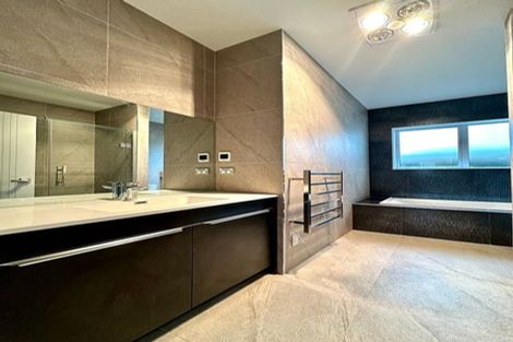 Photo of property in 9 Kaipuke Crescent, Gulf Harbour, Whangaparaoa, 0930