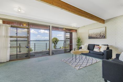 Photo of property in 54 Carnoustie Drive, Wattle Downs, Auckland, 2103