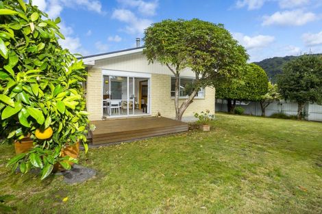 Photo of property in 108 California Drive, Totara Park, Upper Hutt, 5018
