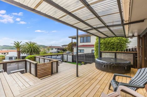 Photo of property in 9 Langwell Place, Papakowhai, Porirua, 5024