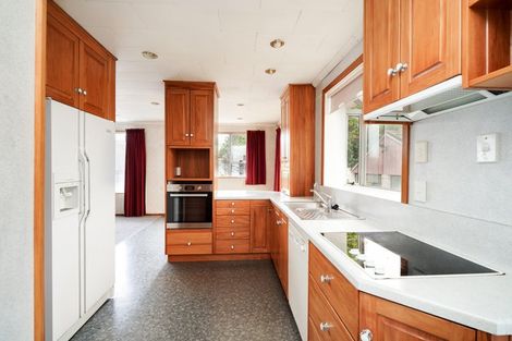 Photo of property in 102 Wicklow Street, Clifton, Invercargill, 9812