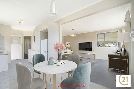 Photo of property in 15 Emerson Road, Clover Park, Auckland, 2023