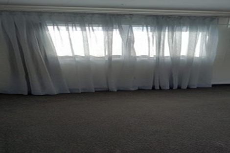 Photo of property in 74 John F Kennedy Drive, Milson, Palmerston North, 4414