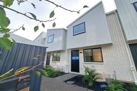 Photo of property in 2/46 Normandy Place, Henderson, Auckland, 0610