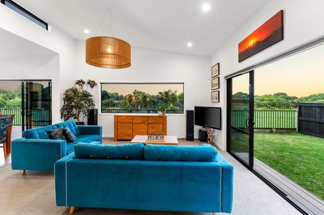 Photo of property in 64 Drabble Crescent, Papamoa Beach, Papamoa, 3118