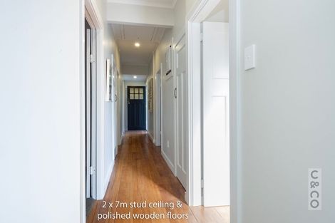 Photo of property in 29 Cambridge Road, Riverhead, 0820