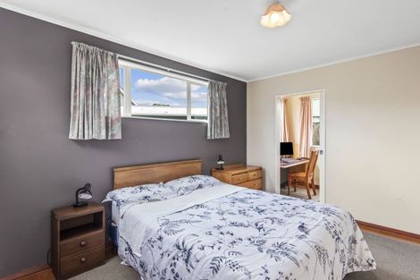 Photo of property in 1 Frances Street, Waikanae Beach, Waikanae, 5036