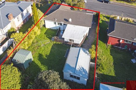 Photo of property in 7 Kelman Road, Kelston, Auckland, 0602