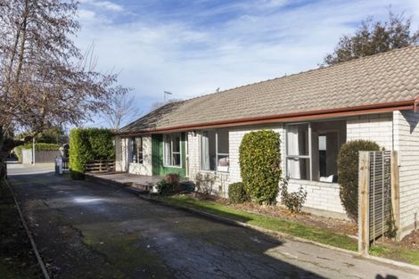 Photo of property in 23 Denniston Crescent, Redwood, Christchurch, 8051