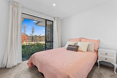 Photo of property in 5 William Deans Drive, Prebbleton, 7604