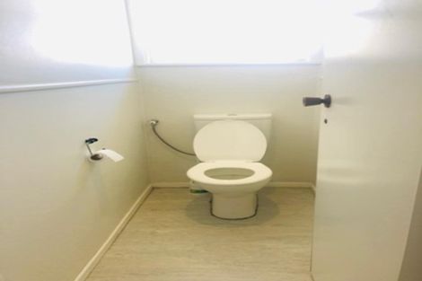 Photo of property in 62 Calthorp Close, Favona, Auckland, 2024