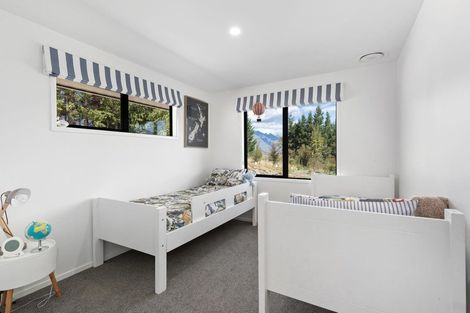 Photo of property in 86 Mountain View Road, Dalefield, Queenstown, 9371