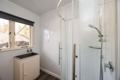 Photo of property in 36 Ongo Road, Hunterville, 4730