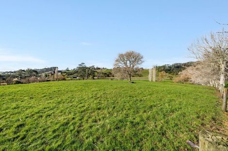 Photo of property in 154 Awa Road, Kumeu, 0891