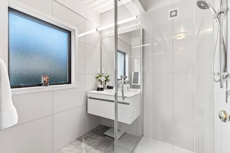 Photo of property in 1/13 Sidmouth Street, Mairangi Bay, Auckland, 0630