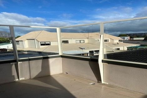 Photo of property in 6/28 Third Avenue, Tauranga, 3110