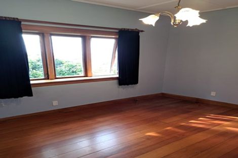 Photo of property in 13 Highbury Crescent, Highbury, Wellington, 6012