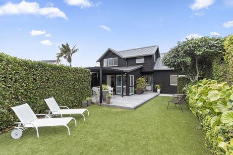 Photo of property in 24 Crescent Road, Parnell, Auckland, 1052