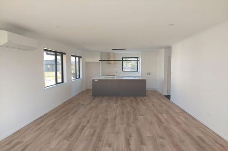 Photo of property in 40 Leathem Crescent, Pokeno, 2402